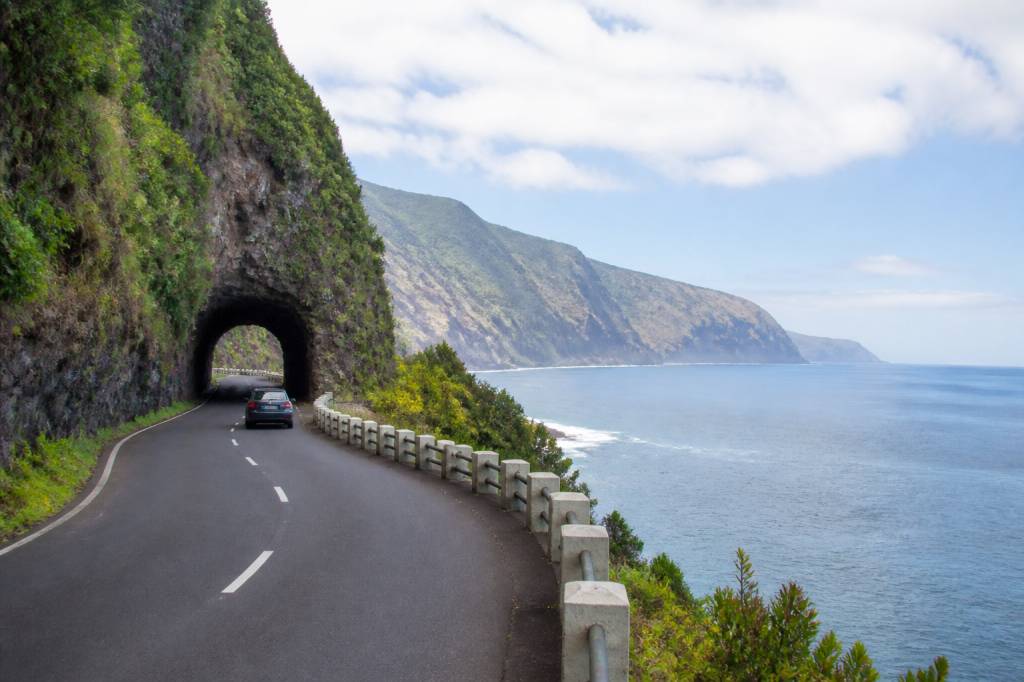 Auto road trip à madère : itinéraires, conseils et meilleures routes pour explorer l’île