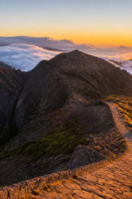Pico do areeiro à madère : randonnée, lever de soleil et panoramas incontournables