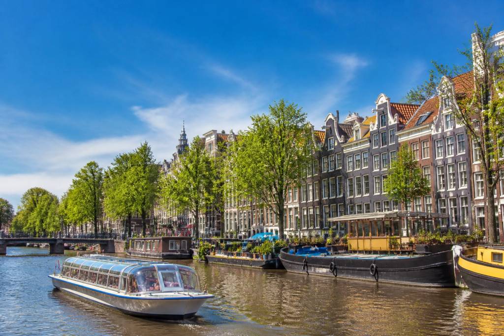 Amsterdam vacances : idées, conseils et bons plans pour un séjour réussi