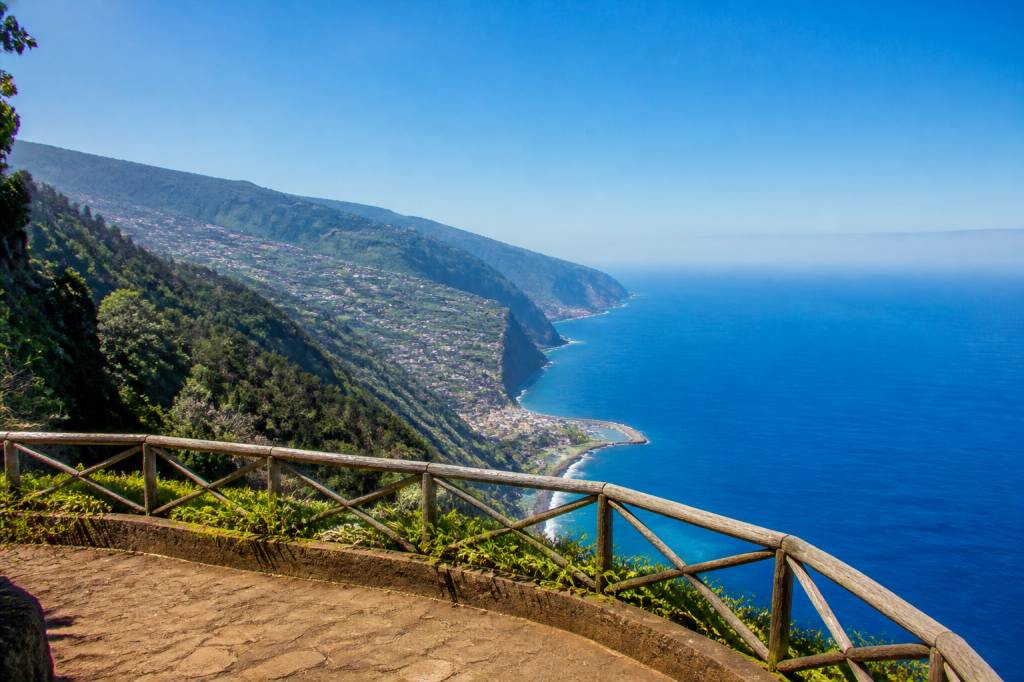 Miradouro de São Cristovão : panorama, accès et visite à Madère