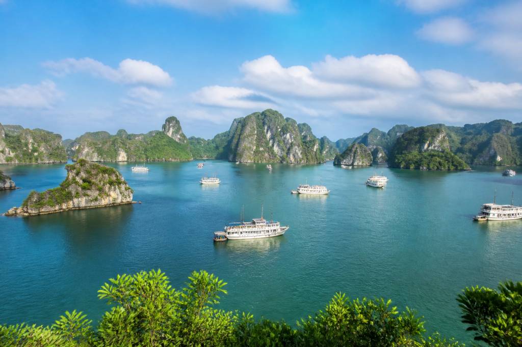Baie d halong carte : itinéraire, accès et points d’intérêt incontournables