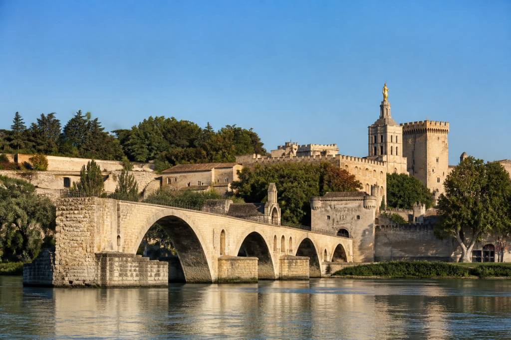 Avignon vieille ville : les incontournables à découvrir durant votre séjour