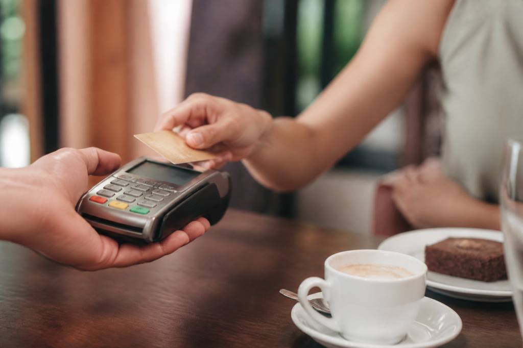 Argent italie : quelle monnaie utiliser et quels moyens de paiement privilégier en voyage