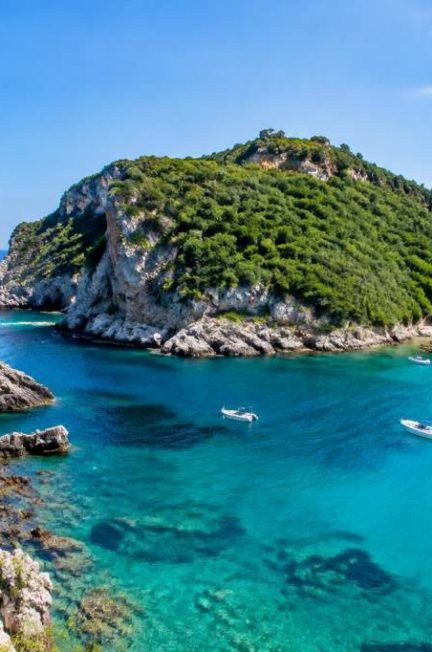 Paleokastritsa à Corfou : plages et incontournables à découvrir